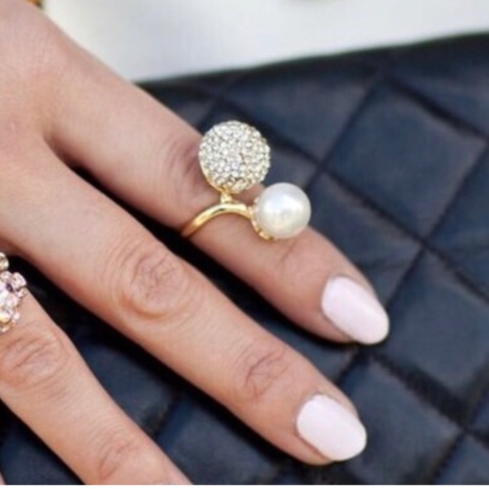 Crystal Pave and Faux Pearl Ring Size 6 Brand New